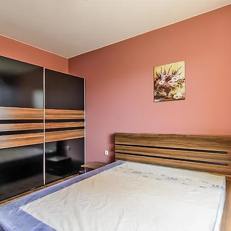 Appartement Sanik Varna