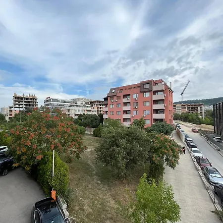Apartamento Sanik Varna