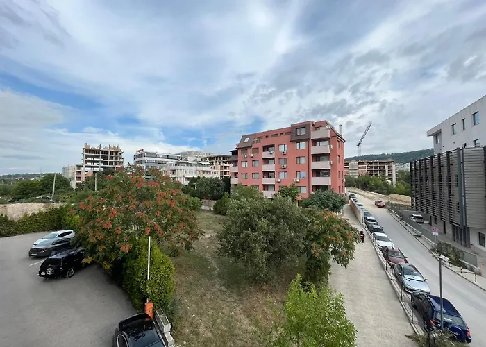 Apartament Sanik Warna